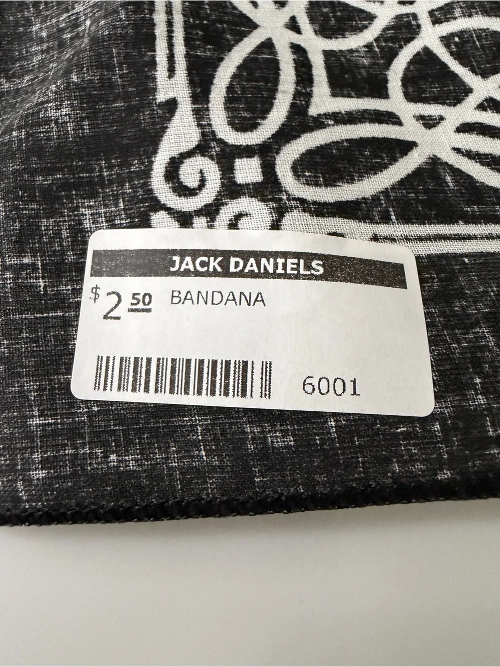 Jack Daniel's Old No. 7 bandana black white scroll logo 21 x 21 New with tag